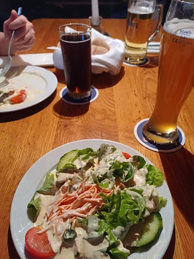 Pizzeria Holzfällerstube photo 3